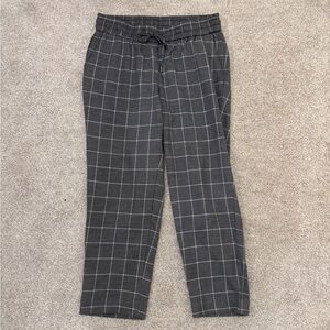 Anne Klein Grey and White Plaid Tapered Pants